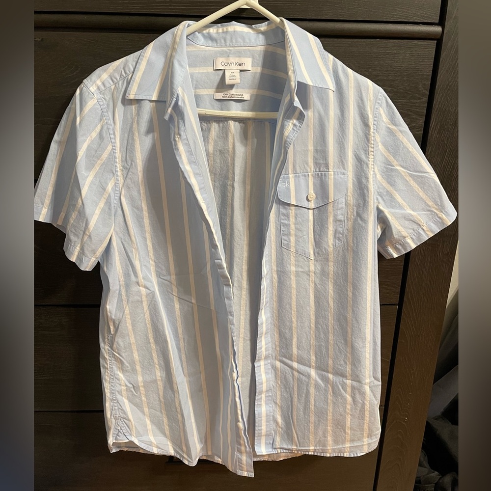 Calvin Klein mens button up